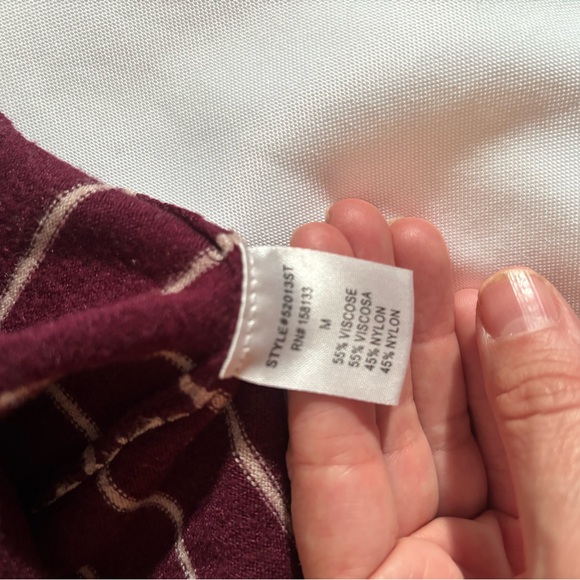 Pink Clover Sweater - Picture 8 of 8